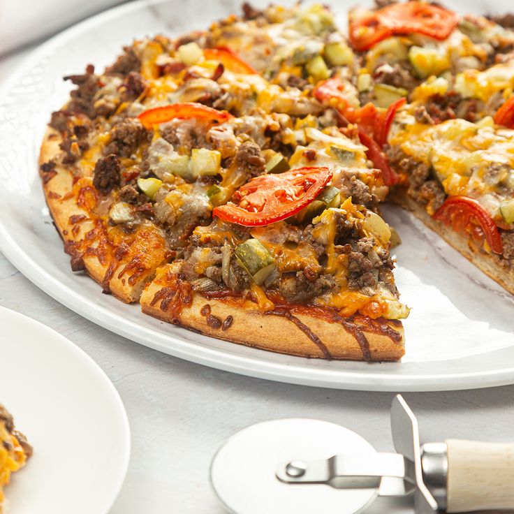 Royal Cheese Burst Meat Pizza - Image 3