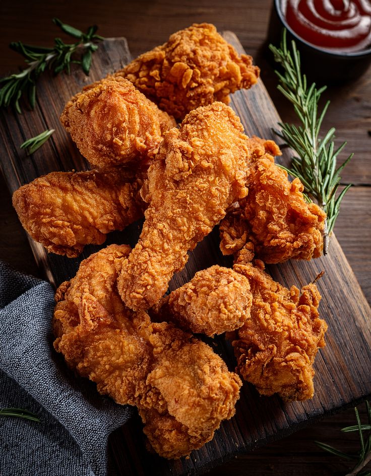 Classic Crispy Fried Chicken - Image 4